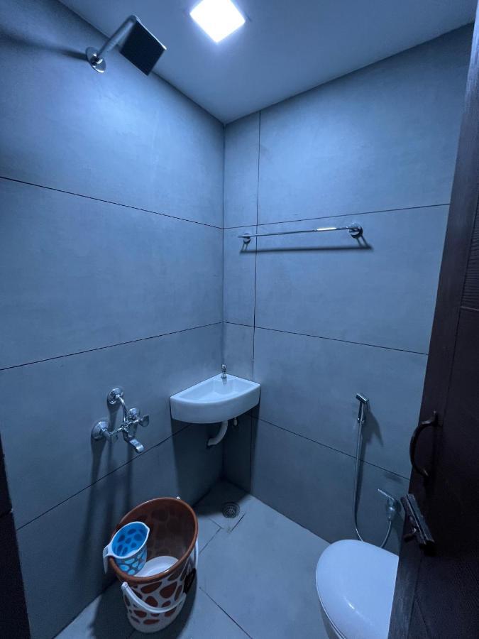 The Tendoinn Pollāchi エクステリア 写真