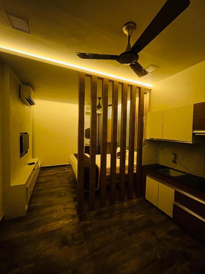The Tendoinn Pollāchi エクステリア 写真