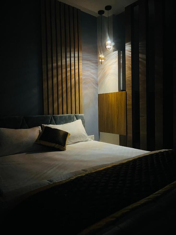 The Tendoinn Pollāchi エクステリア 写真